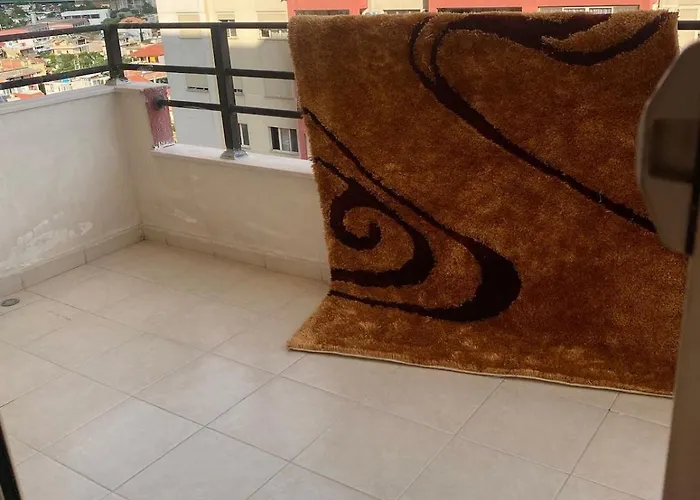 10th Floor Lejlighed